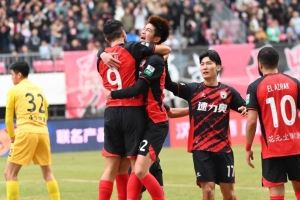 陕西联合主帅:达成保级目标不是靠运气 外界质疑时我们要更努力